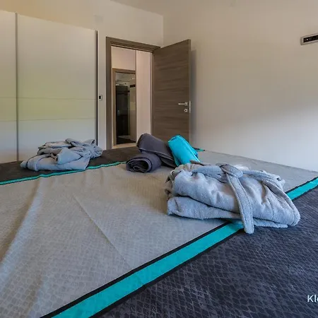 Apartman Lili *