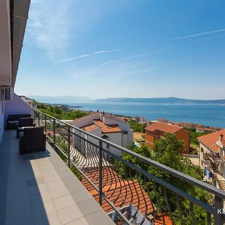 Apartman Lili *