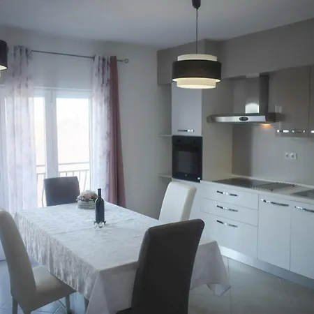 Appartamento Lili Crikvenica