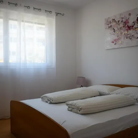 Lili Lägenhet Crikvenica