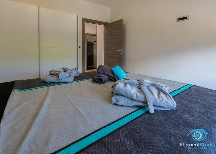 Apartman Lili *
