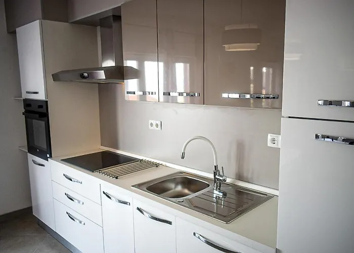 Lili Apartman